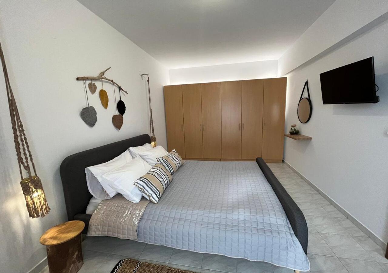 Swallow'S Nest Apartment Paradeísion Extérieur photo